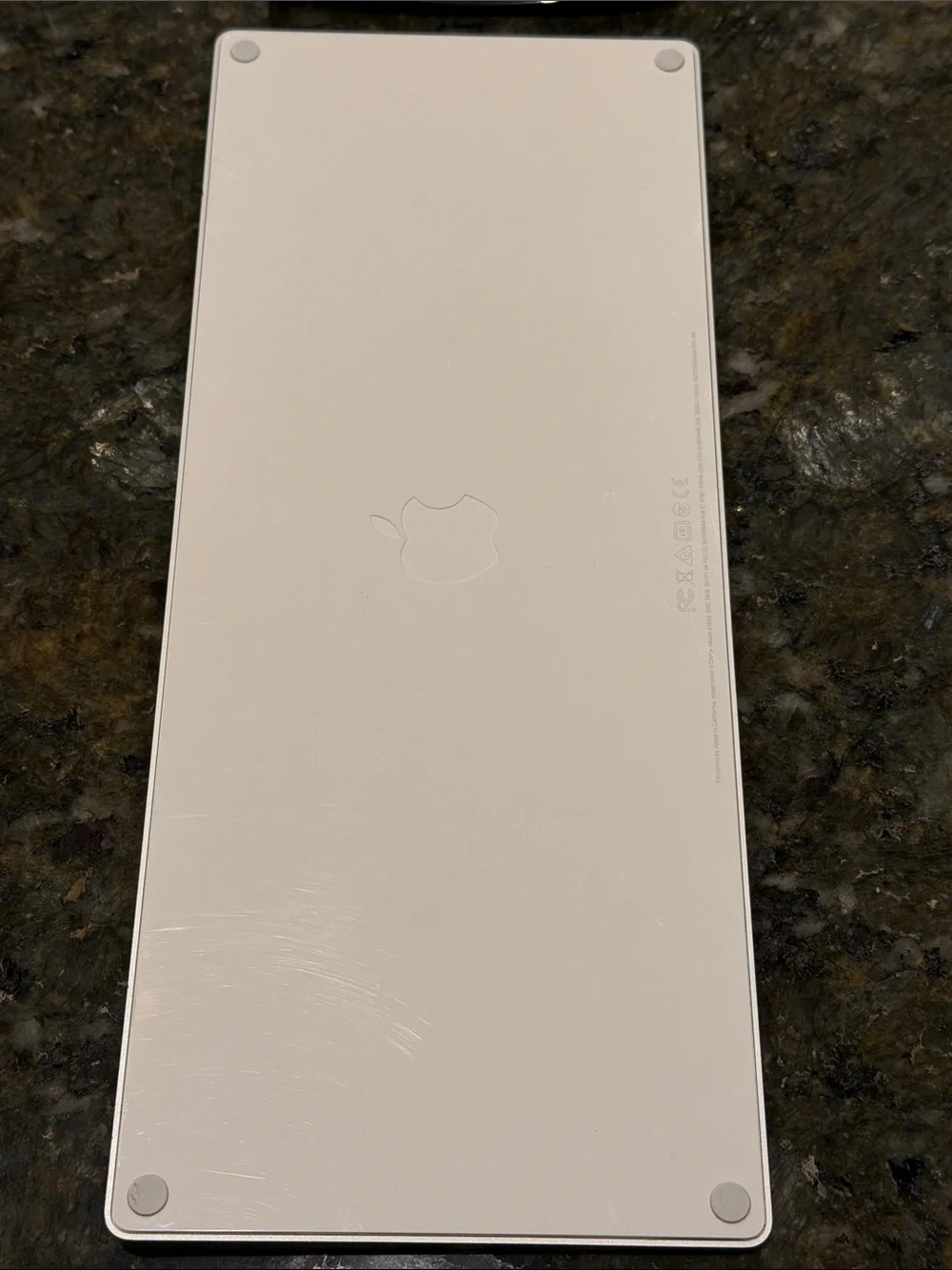 Apple White Wireless Keyboard with White Magic Mouse